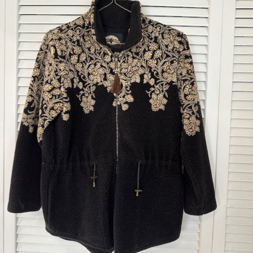 WOMEN'S VINTAGE JACKET BY COUNTY CLOTHING COMPANY. CHEYENNE COLLECTION, SIZE: S
